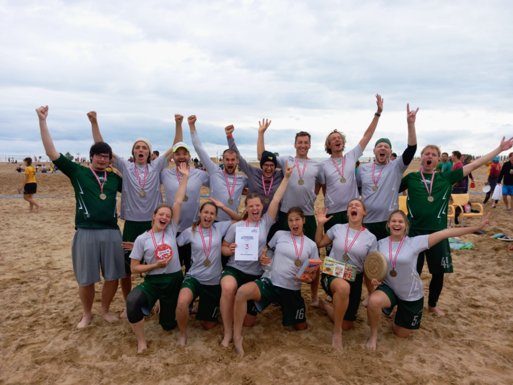 GTV Ultimate bei der österreichischen Meisterschaft im Mixed-Ultimate auf Sand. 